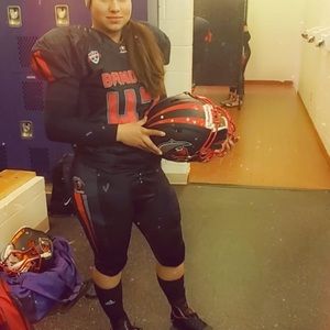 Meet your Posher, Valeria